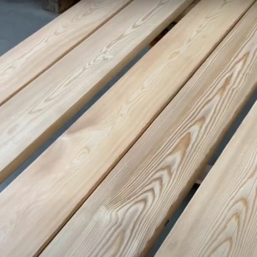 Доска террасная лиственница гладкая 34*90*6000, сорт АВ (0,54м2)