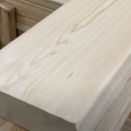 Доска террасная лиственница гладкая 28*120*5000, сорт Э (0,6м2)