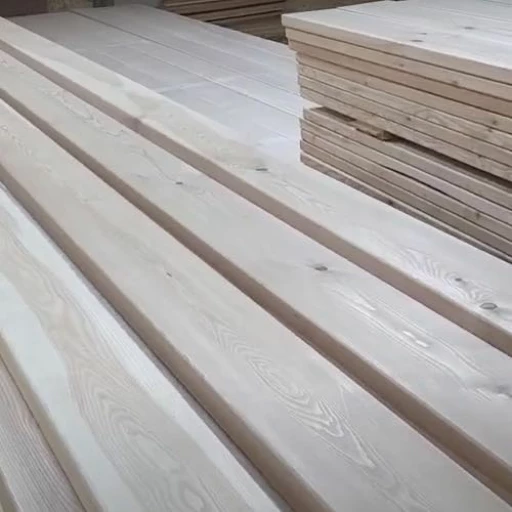 Доска террасная лиственница гладкая 28*190*2500, сорт А (0,475м2)