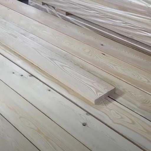 Доска террасная лиственница гладкая 34*190*3000, сорт Э (0,57м2)